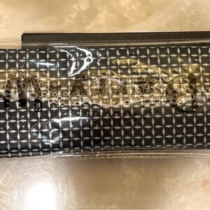 Black and White Tie Set